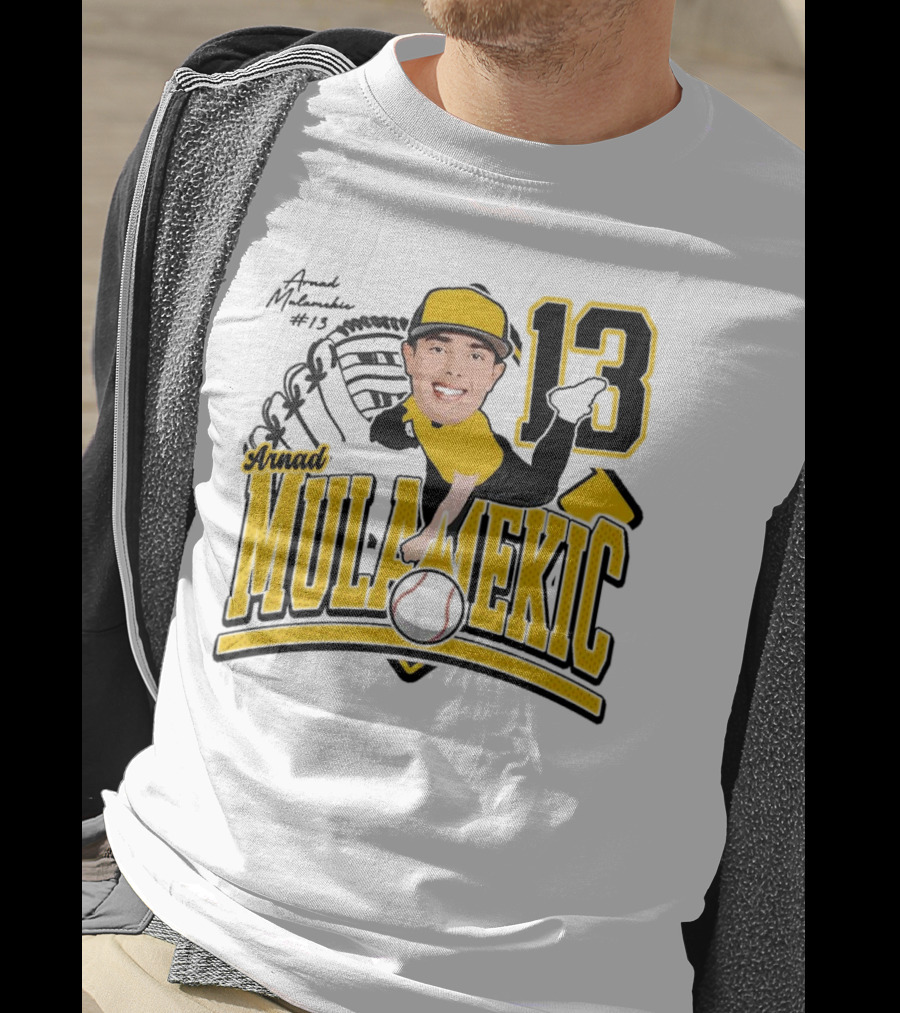 Arnad Mulamekic Baseball 13 Player Underhand Catcher Yellow Outfit T-Shirt