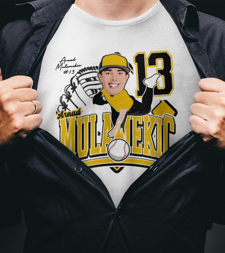Arnad Mulamekic Baseball 13 Player Underhand Catcher Yellow Outfit T-Shirt