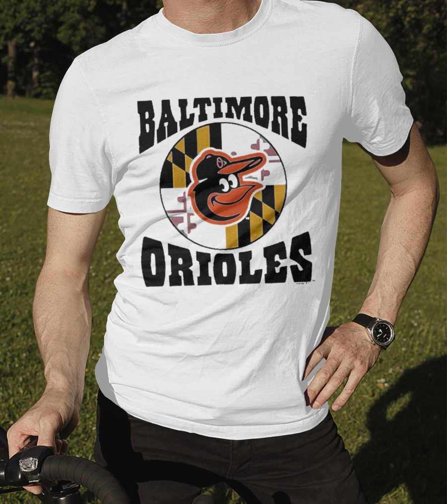 Baltimore Orioles Homage Hyper Local Tri-Blend Bird And Maryland Flag T-Shirt