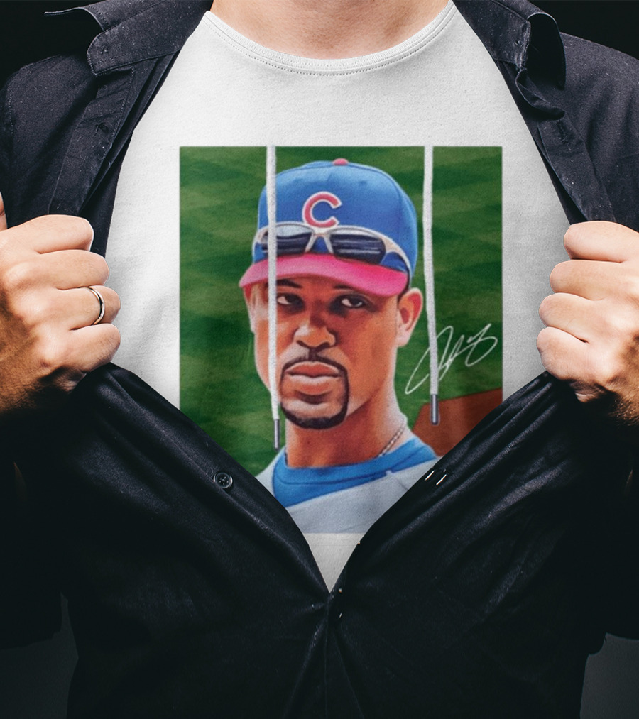 Chicago Cubs Derrek Lee Signature Portrait With Cap And Sunglasses T-Shirt