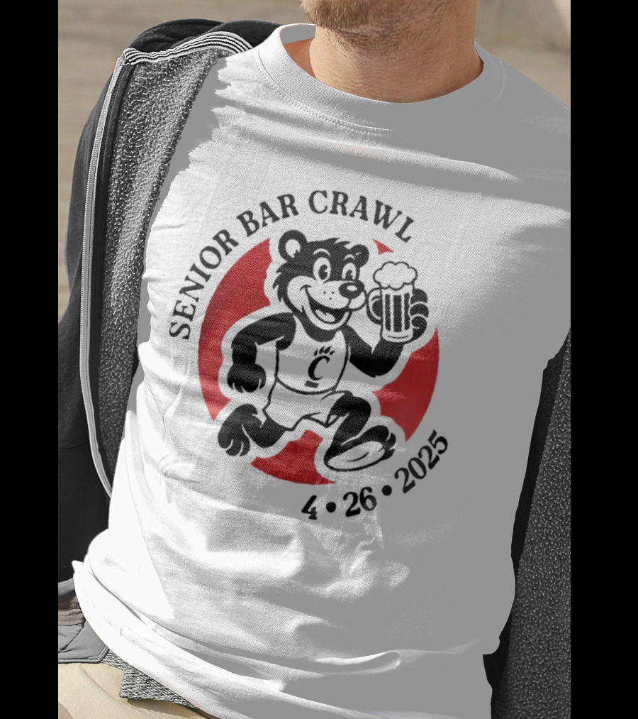 Cincinnati Senior Bar Crawl 4-26-2025 Bearcat Paw Red Circle T-Shirt