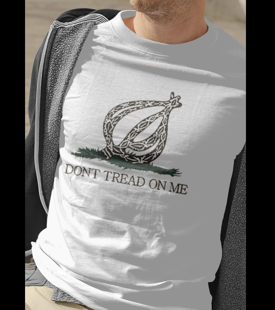 Don't Tread On Me The Onion Logo Classic Parody T-Shirt