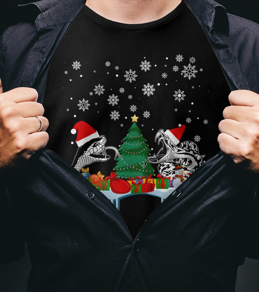 Snake Merry Christmas Snowflakes Santa Hats Holiday Scene T-Shirt