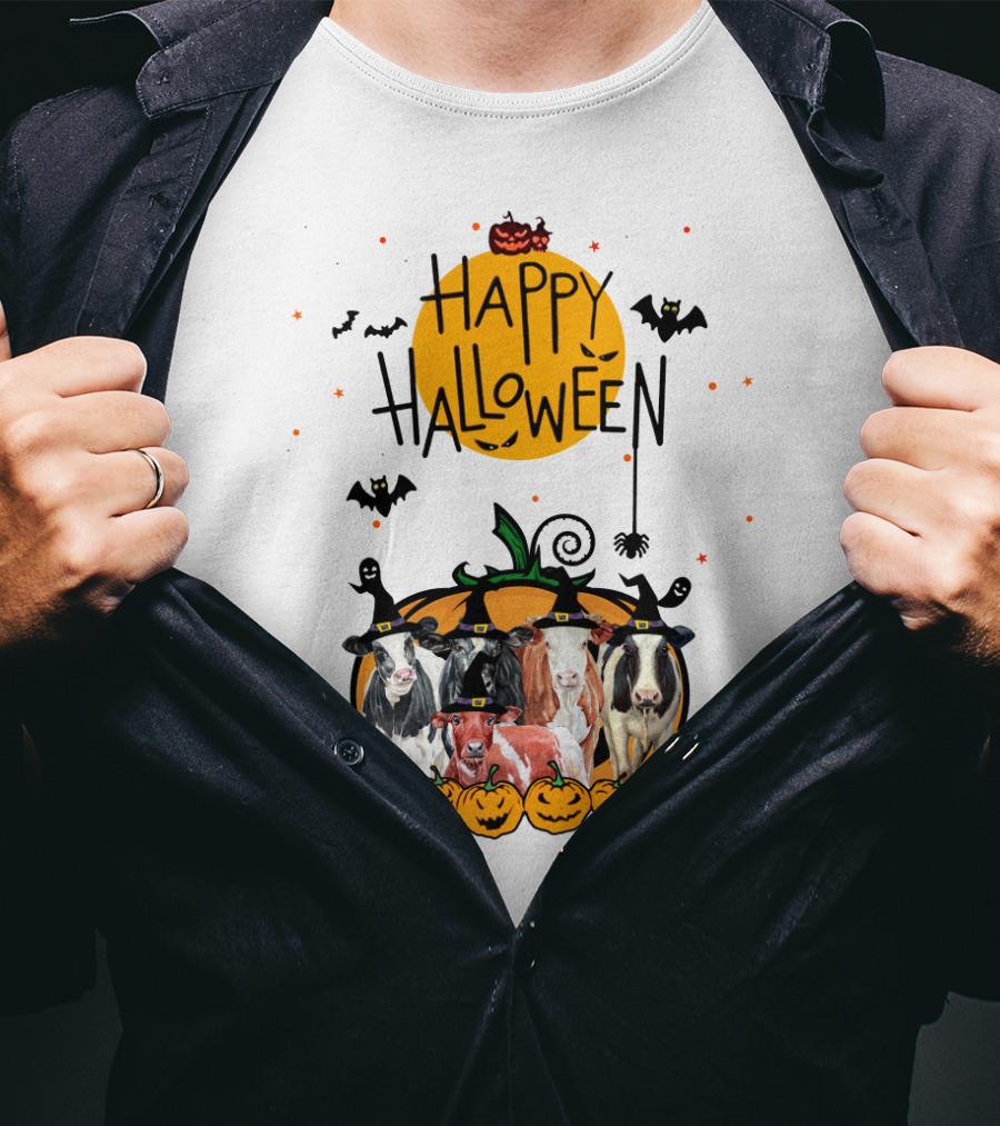 Happy Halloween Cows With Pumpkin Hats And Bats T-Shirt