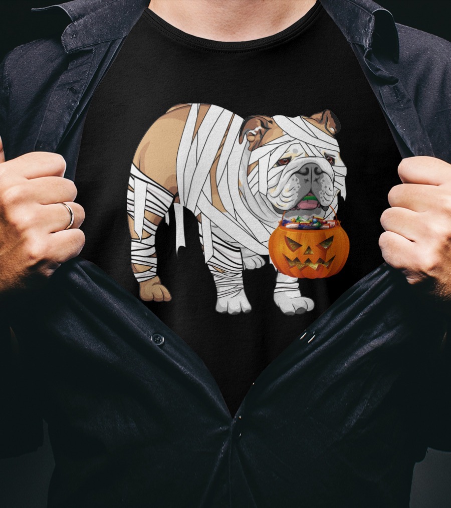 Halloween Bulldog Wrapped As Mummy Holding Pumpkin Candy Bucket T-Shirt