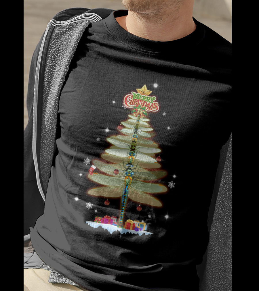 Merry Christmas Dragonfly Tree With Ornaments And Presents T-Shirt