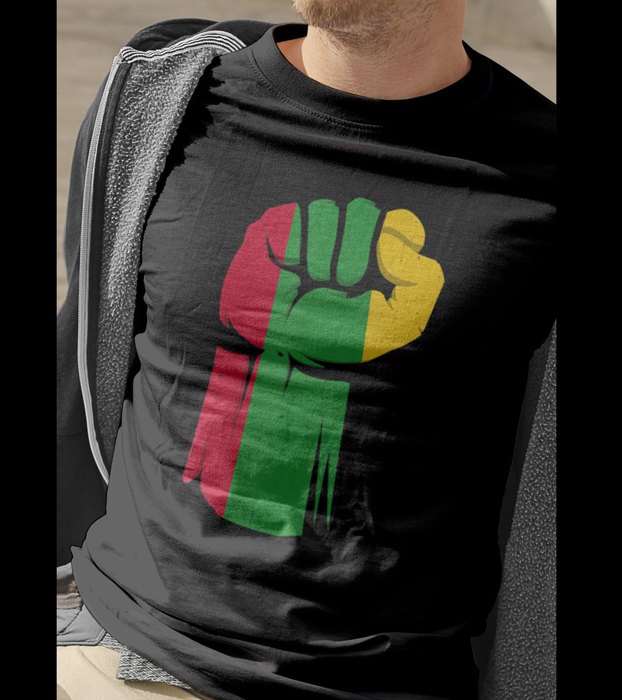 Black Fist African American Pride Black History Month Rasta Colors Fist T-Shirt