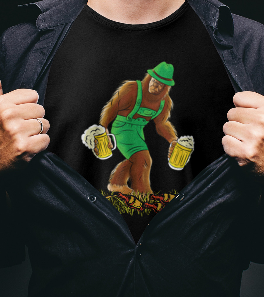 Bigfoot Lederhosen Oktoberfest Beer Steins Funny Bottles Grass T-Shirt