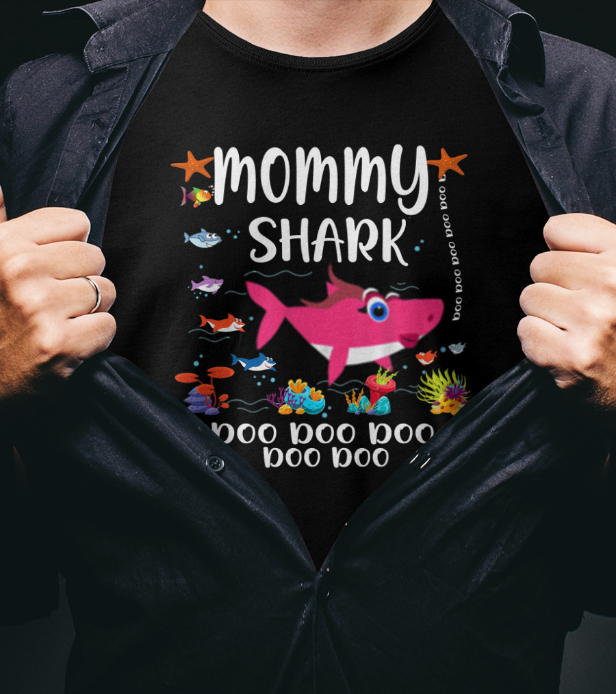 Mommy Shark Doo Doo Doo Doo Doo Doo Ocean Scene T-Shirt
