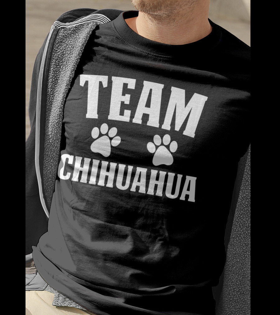 Team Chihuahua Paw Print Loyalty T-Shirt