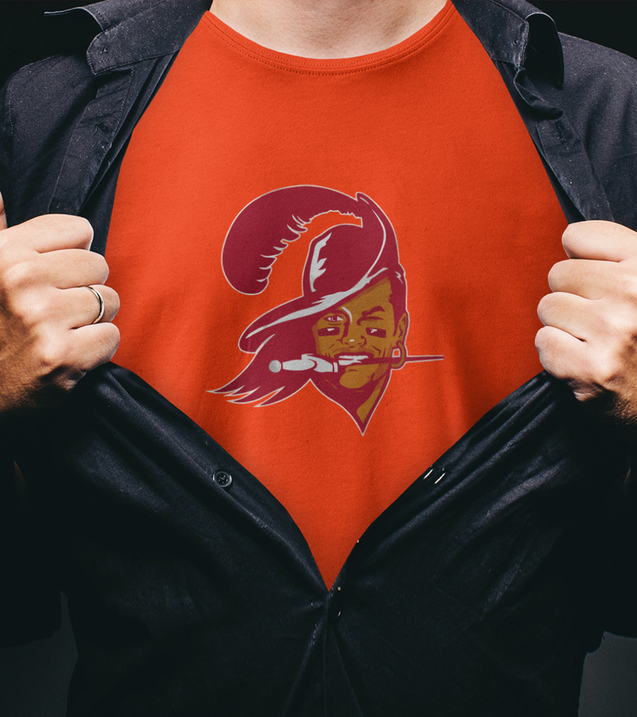 Tom Brady Buccaneers Throwback T-Shirt