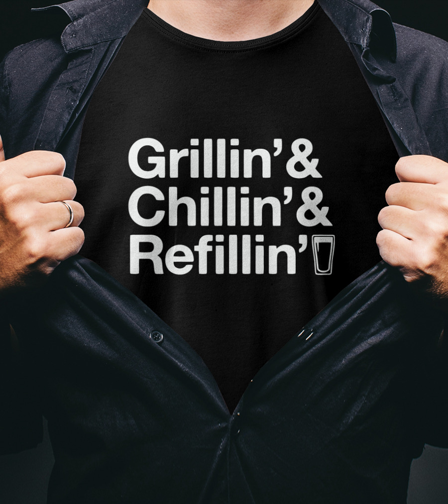 Grillin Chillin Refilling BBQ Beer Mug Fun Summer Cookout T-Shirt