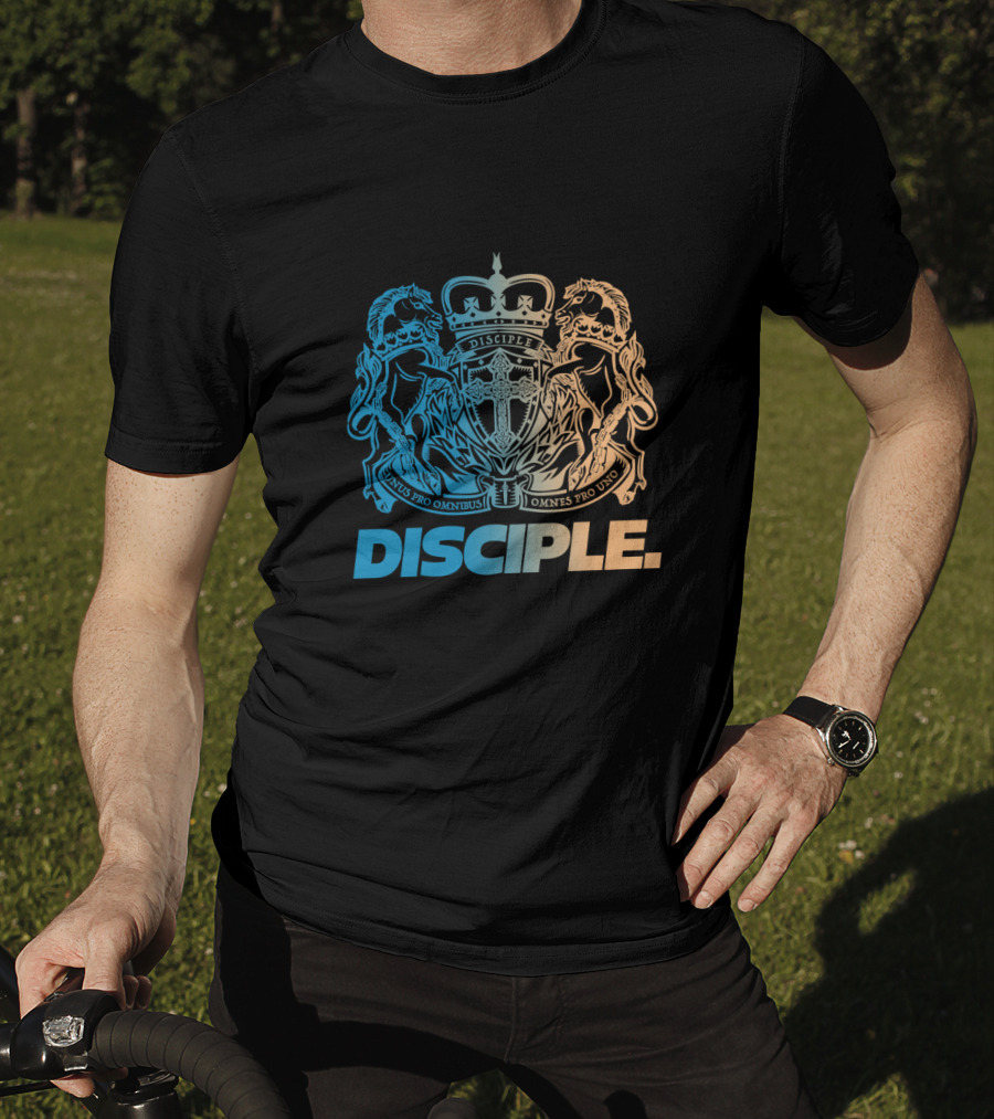 DISCIPLE Omnes Pro Uno Unus Pro Omnibus Crest T-Shirt