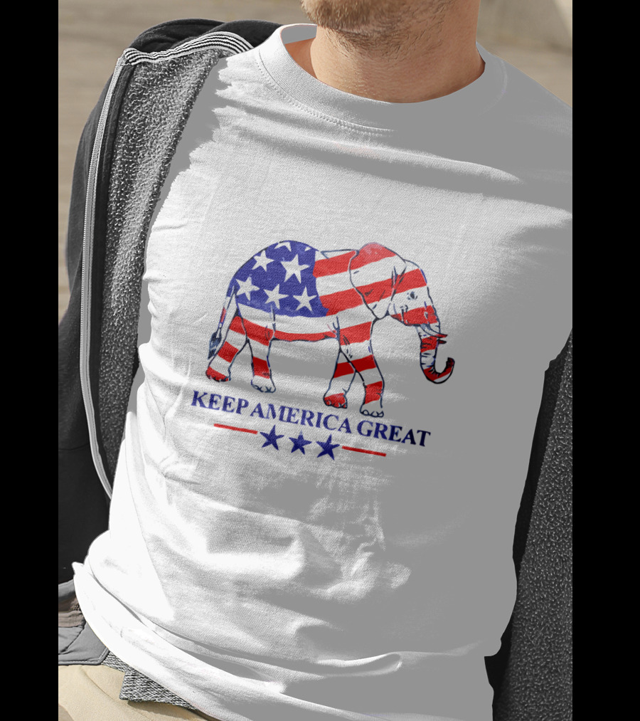 Keep America Great Patriotic Elephant Memorial Day Stars Stripes T-Shirt