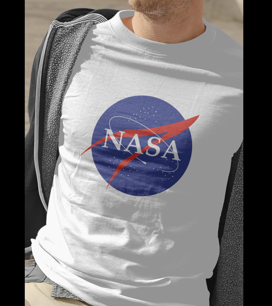 NASA Insignia Logo Classic Blue Red T-Shirt