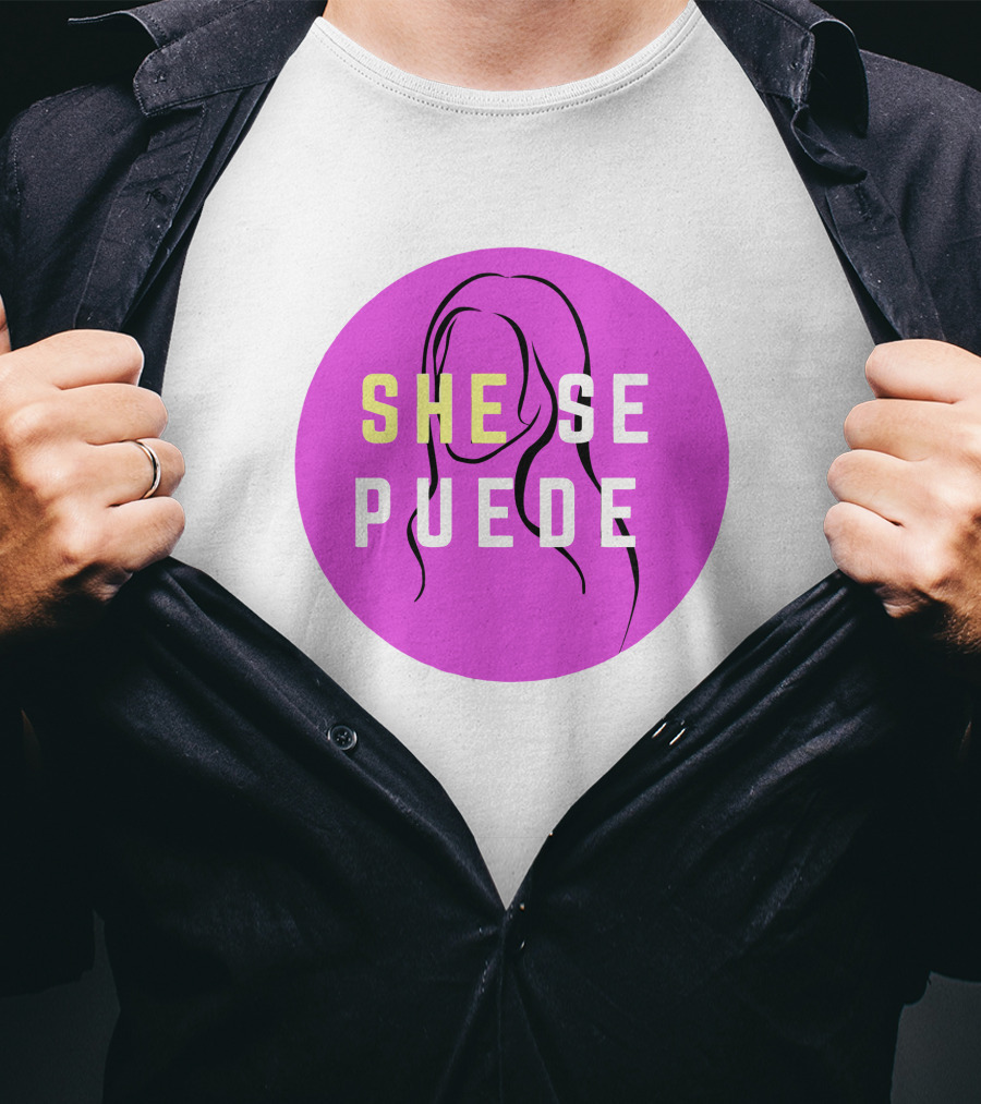 SHE SE PUEDE Purple Circle T-Shirt
