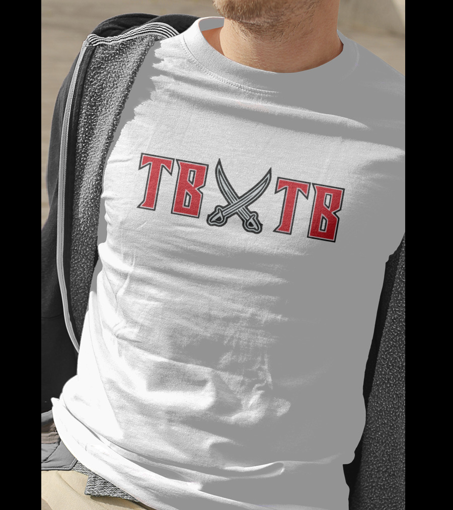TB Buccaneers Crossed Swords T-Shirt