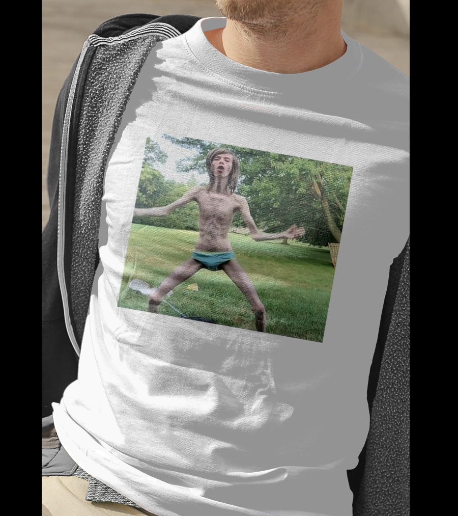Daddy Long Neck Outdoor Pose Iconic Meme T-Shirt