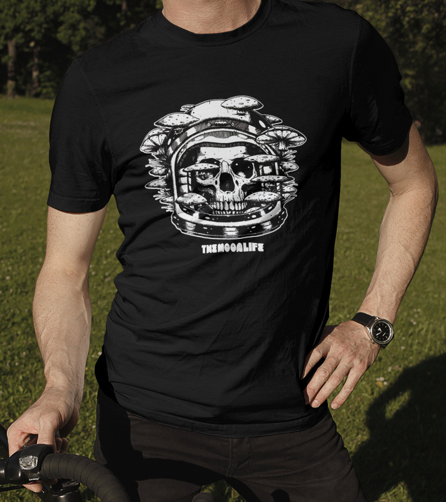 THEMOONLIFE Shrooms Of Doom Skull Astronaut T-Shirt