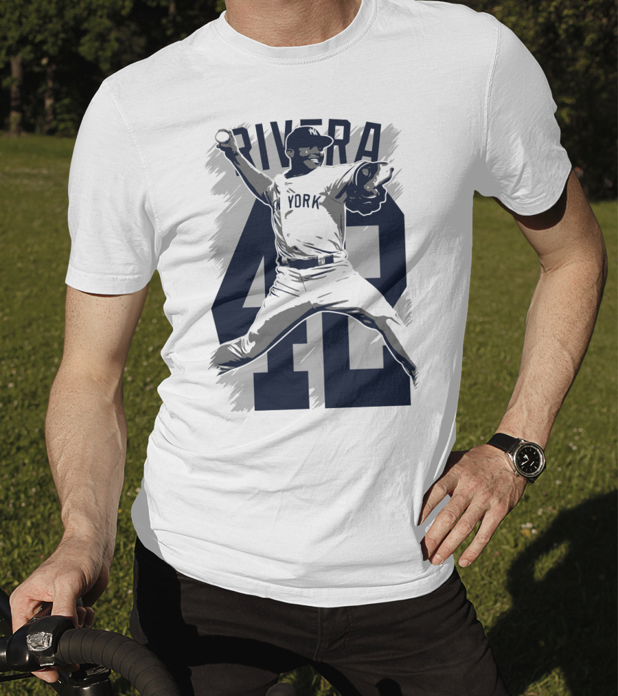 Rivera 42 New York Yankees Baseball Legend T-Shirt
