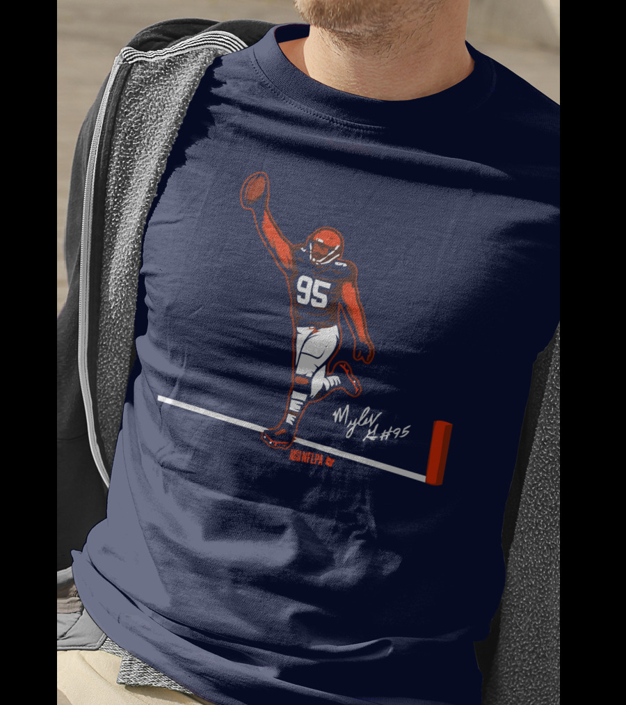 Myles Garrett Flash For Six NFLPA Browns #95 T-Shirt