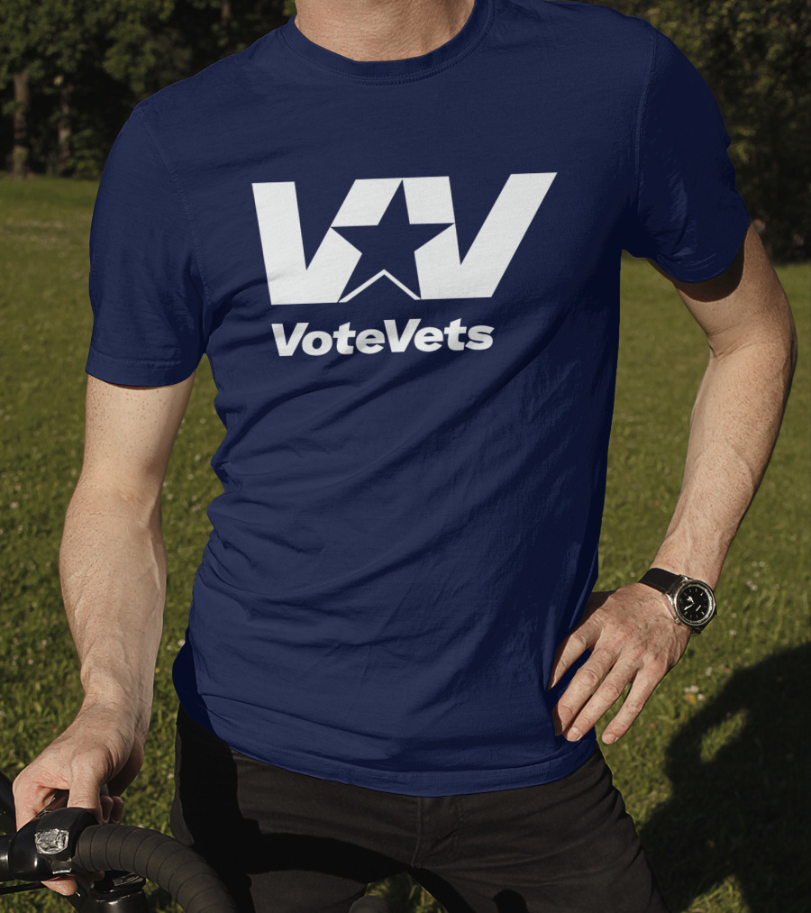 VoteVets Star Logo Promoting Veterans Engagement T-Shirt