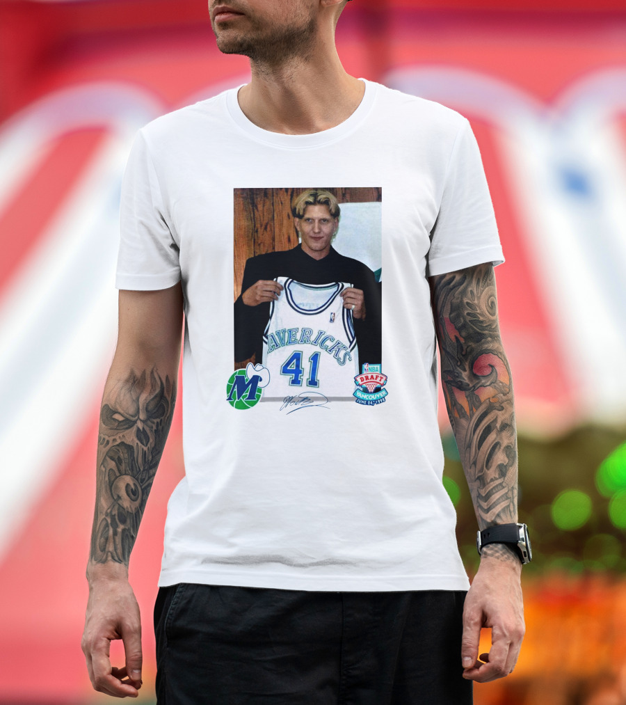 Dirk Nowitzki Mavericks NBA Draft Vancouver June 24 1998 T-Shirt