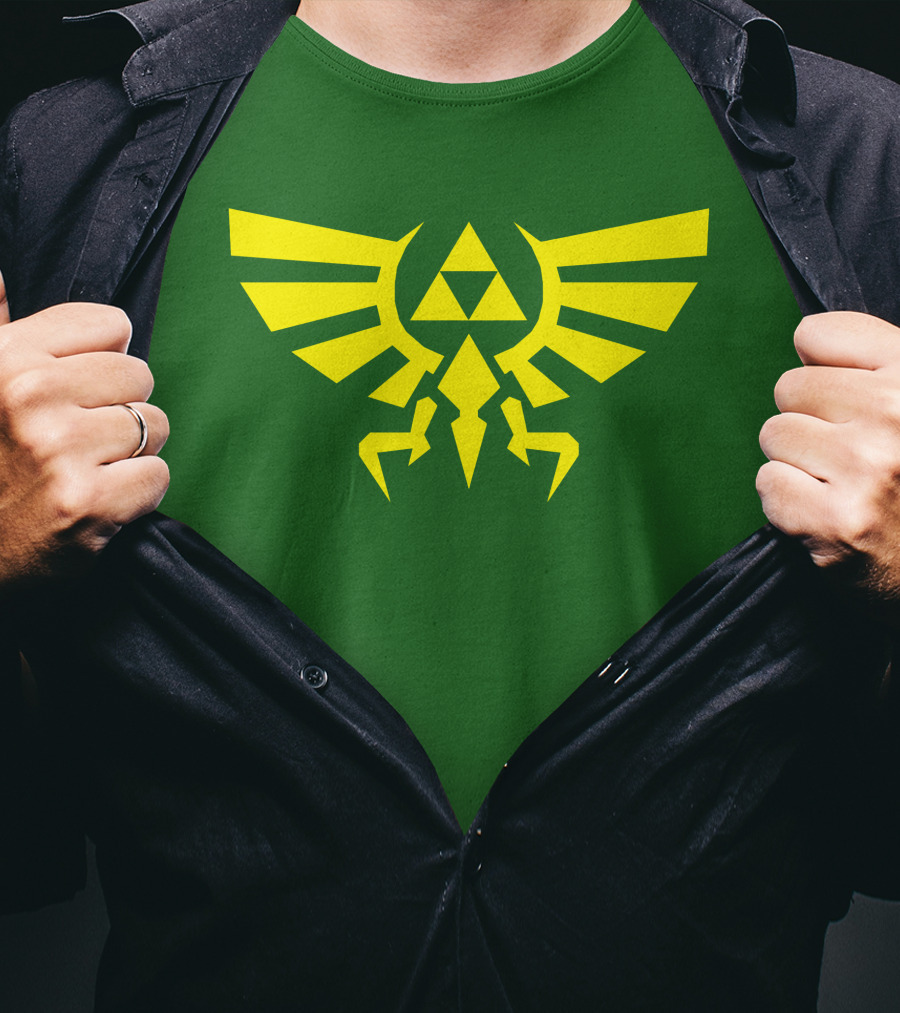 Triforce Hylian Crest And Cargo Shorts T-Shirt