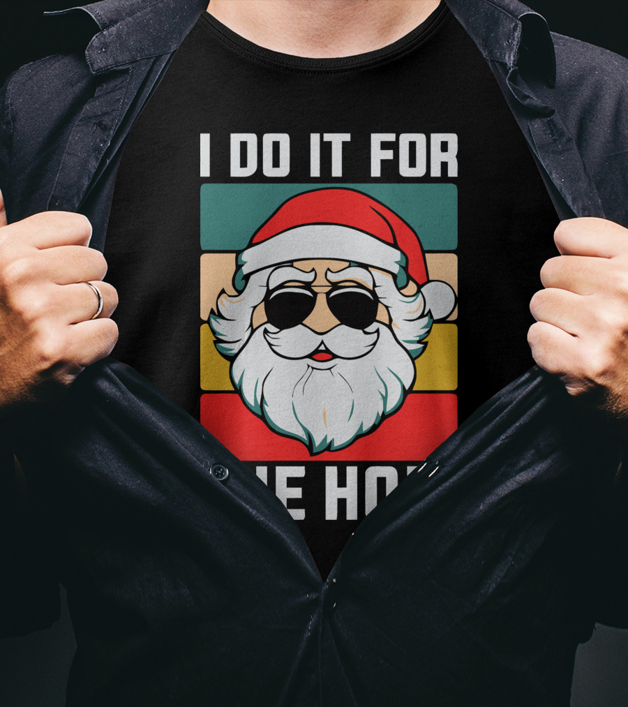 I Do It For The Ho's Christmas Santa Retro Sunglasses T-Shirt