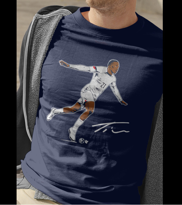 Timothy Weah Signature Soccer Art With Player 21 And Tim Autograph T-Shirt