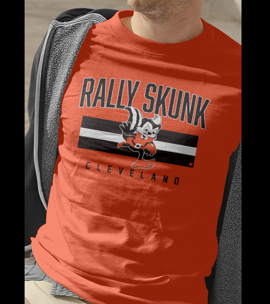 Cleveland Rally Skunk Football Character Sporting Orange Helmets T-Shirt