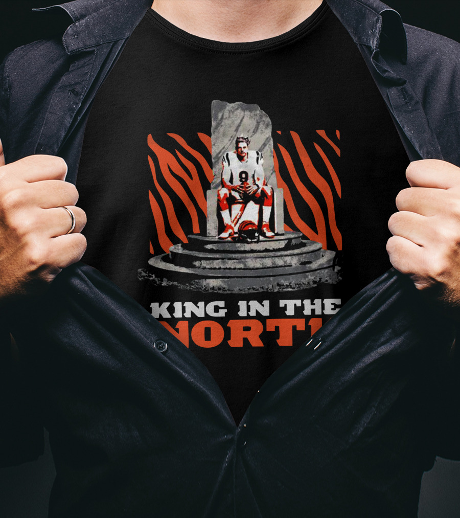 King In The North Football Throne Tiger Stripes T-Shirt