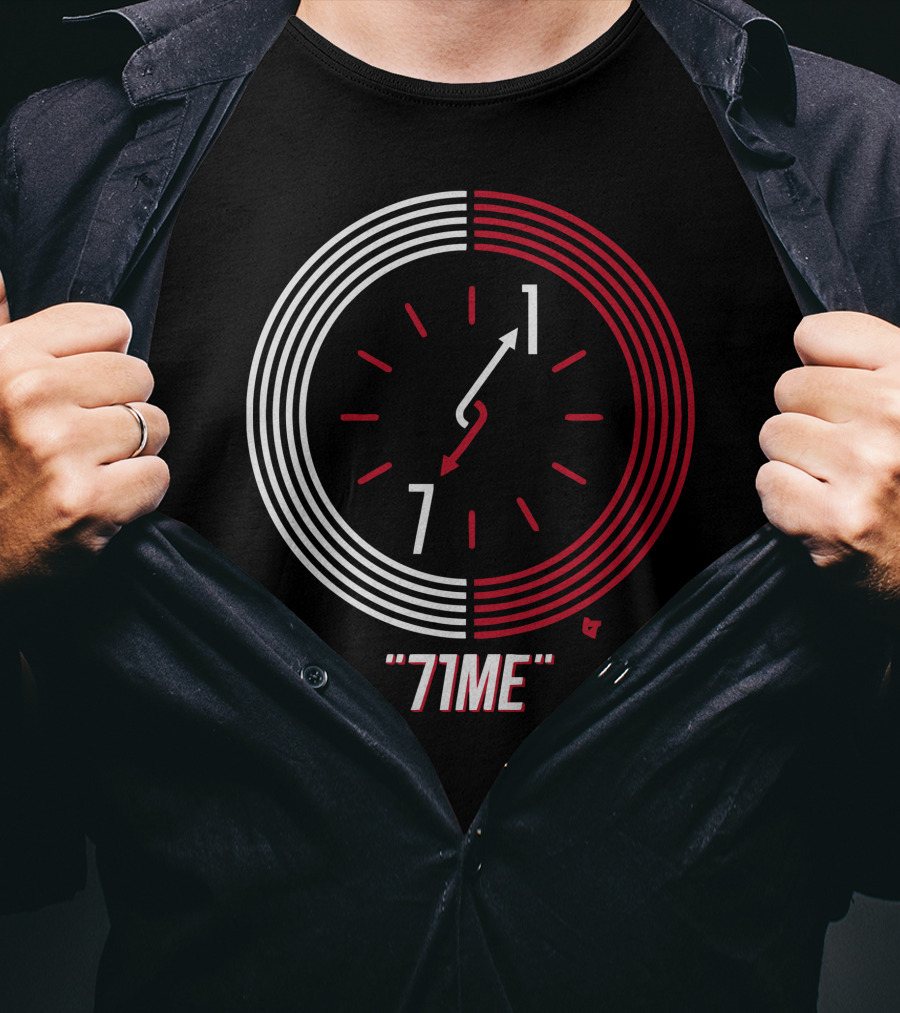71ME Clock Countdown Red And White Dial T-Shirt