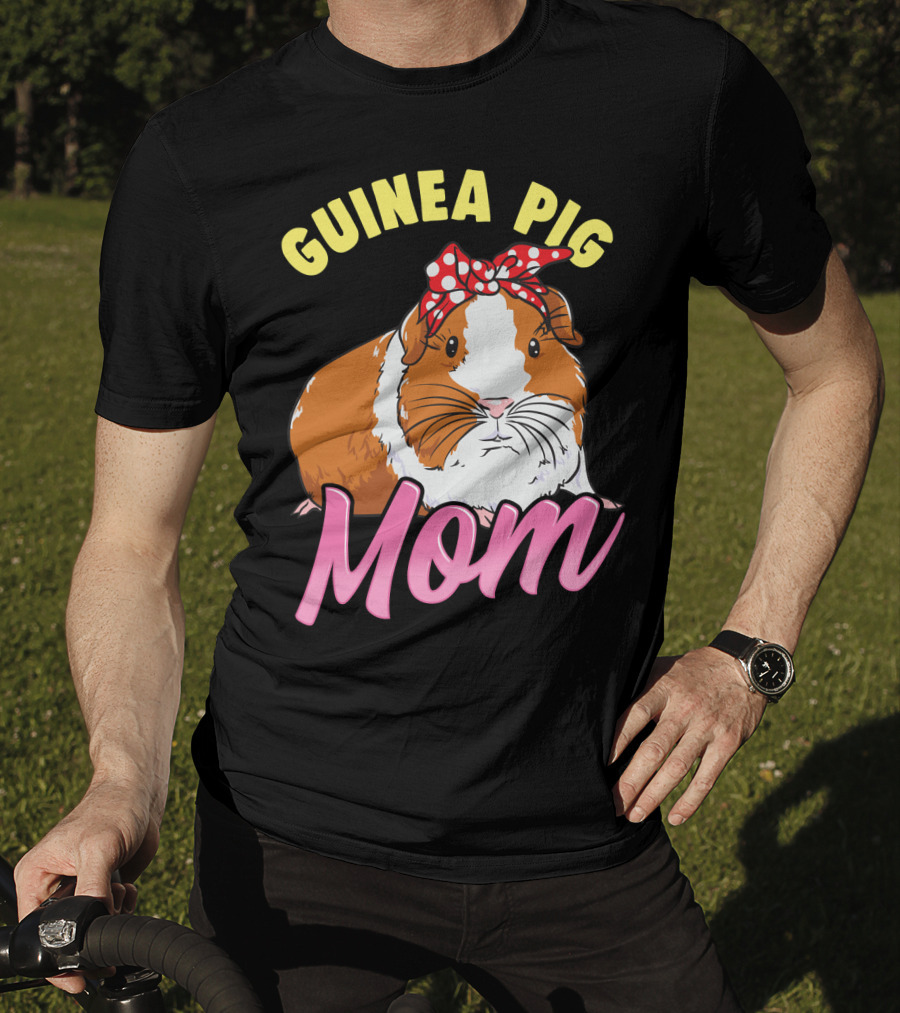 Guinea Pig Mom Wheek Squad Bow Tie Edition T-Shirt