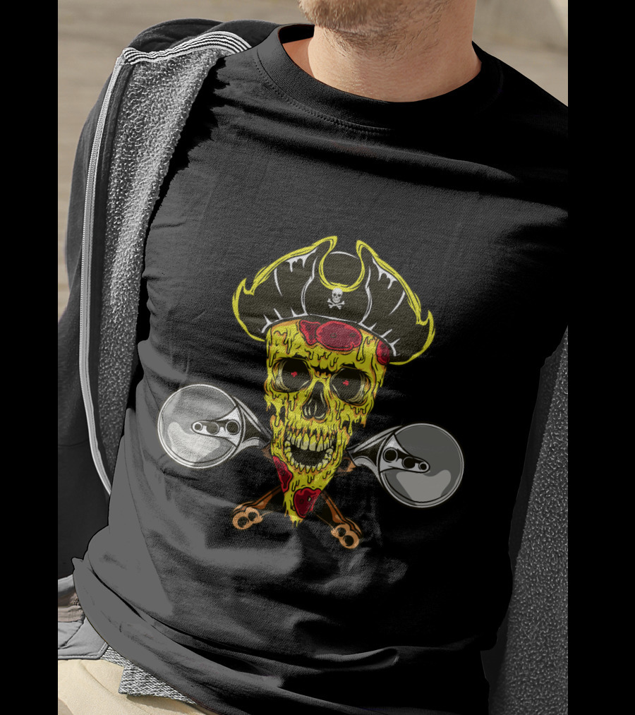 Pirate Skull Pizza With Crossed Wheel Cutters T-Shirt