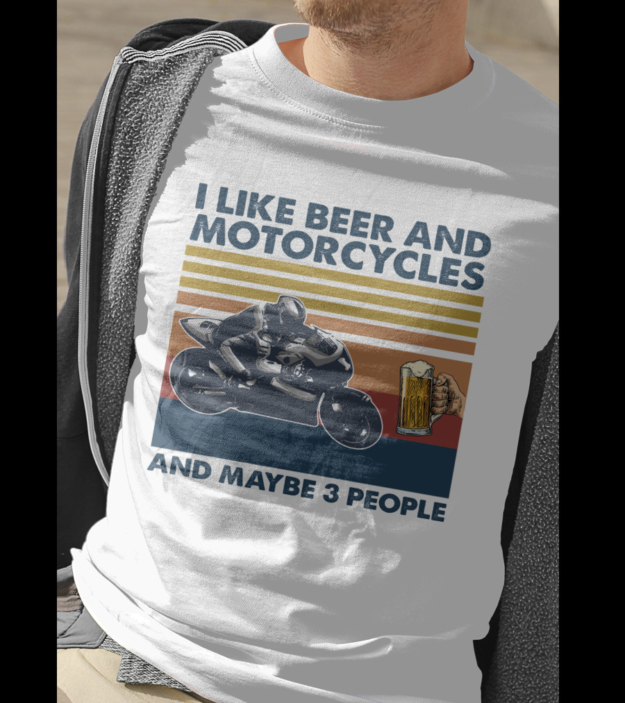 I Like Beer And Motorcycles Vintage Style With Beer Mug And Racer T-Shirt