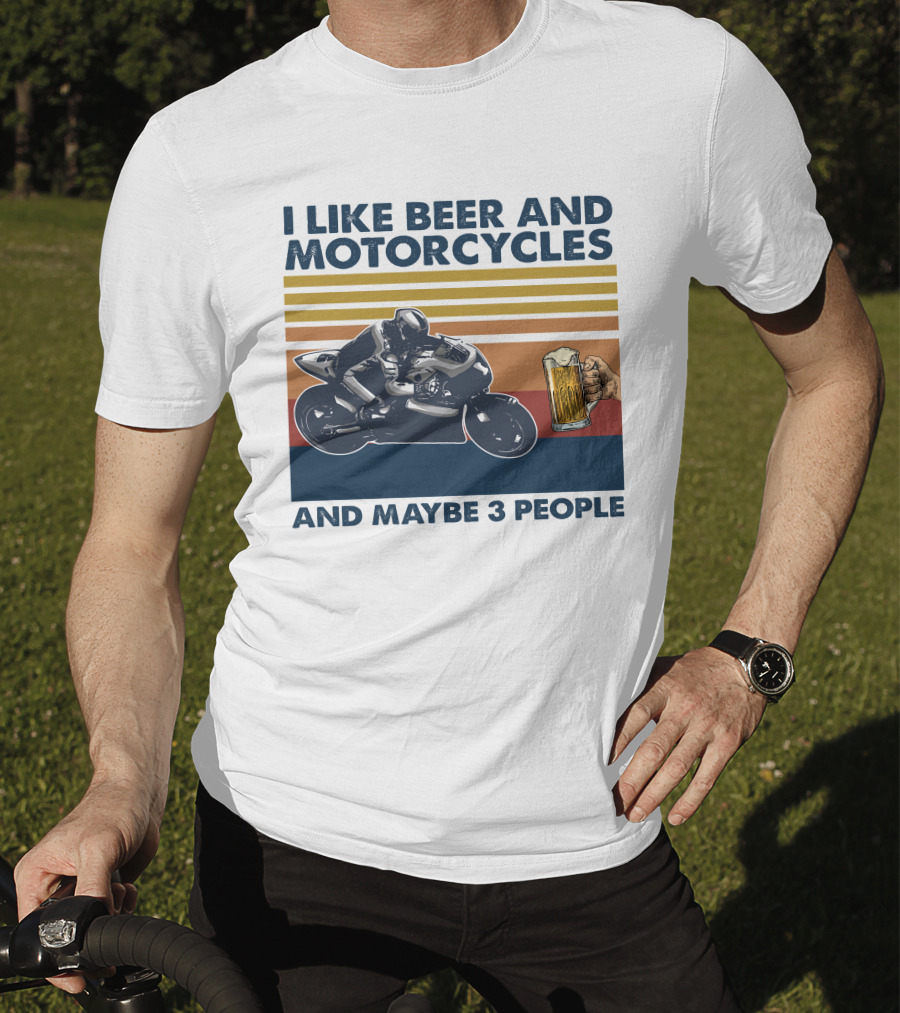 I Like Beer And Motorcycles Vintage Style With Beer Mug And Racer T-Shirt