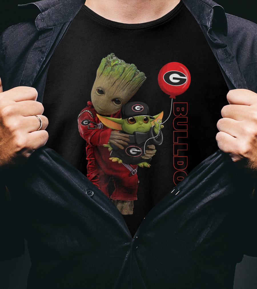G&Y Georgia Bulldogs Groot And Baby Yoda With Balloon T-Shirt