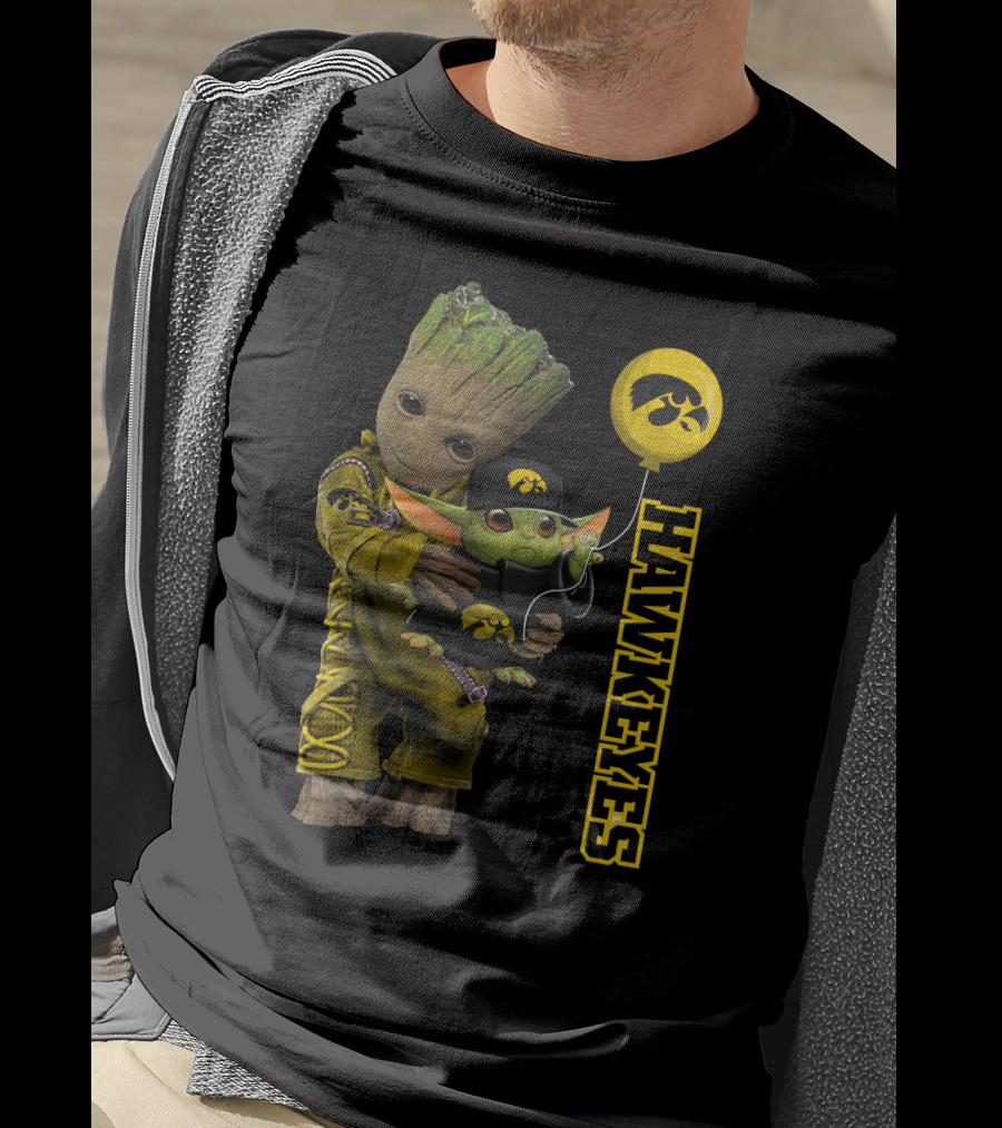 G&Y Iowa Hawkeyes Groot And Baby Yoda Balloon T-Shirt