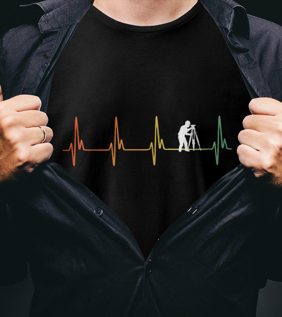 Surveyor Silhouette On Heartbeat Line Retro Engineering T-Shirt