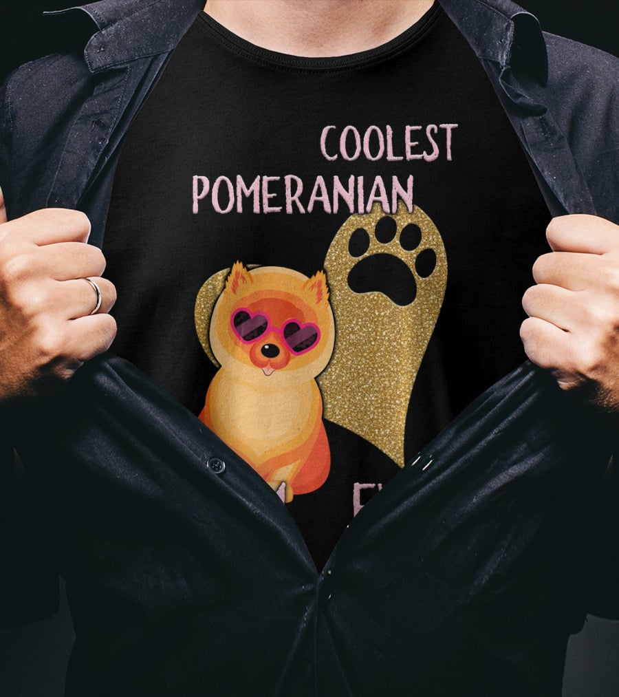 Coolest Pomeranian Mom Ever With Heart Paw Print And Sunglasses T-Shirt