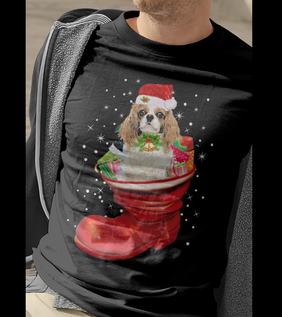 Cavalier King Christmas Dog In Festive Boot With Gifts T-Shirt