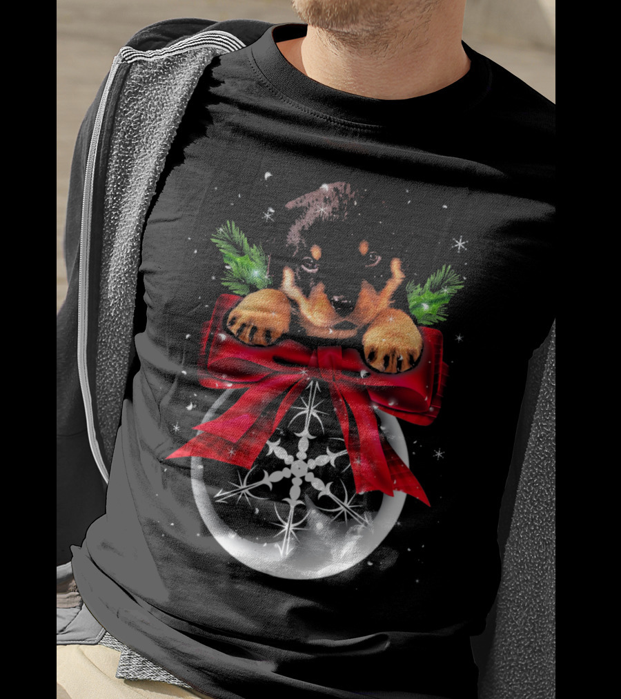 Rottweiler Puppy Christmas Bauble Snowflake Noel T-Shirt