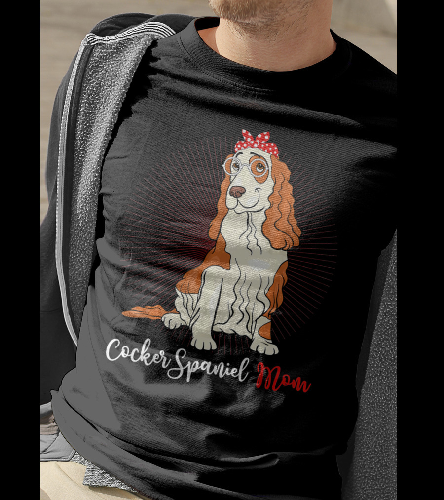 Cocker Spaniel Mom With Glasses And Red Polka Dot Bandana T-Shirt