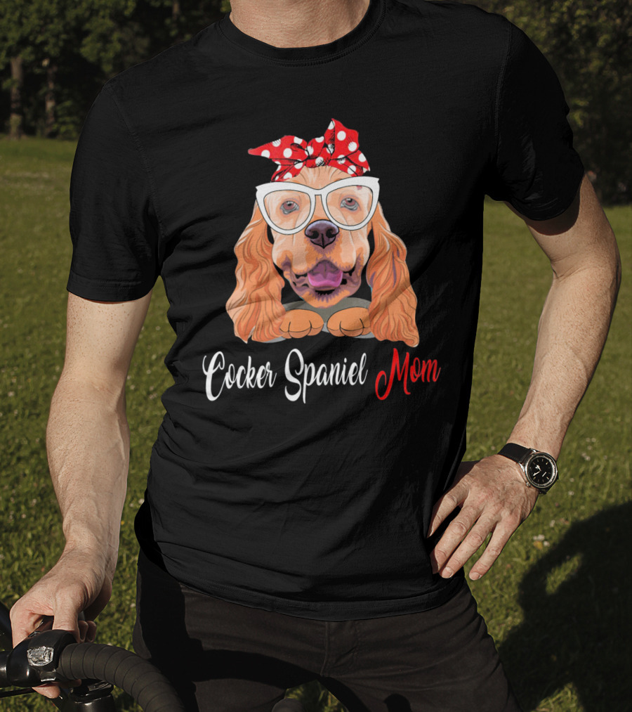 Cocker Spaniel Mom With Polka Dot Bandana And Glasses T-Shirt