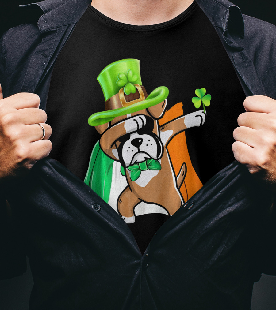 Lucky Boxer Dabbing With Irish Flag And Shamrock Hat T-Shirt