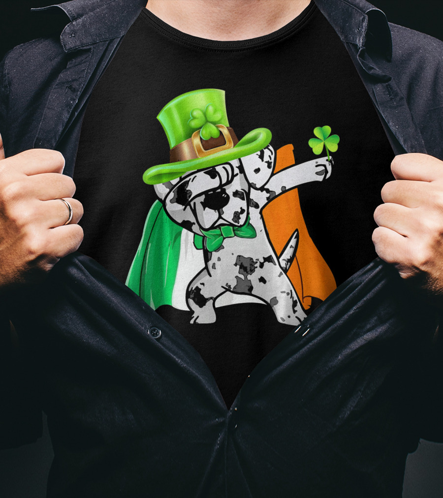 Dabbing Great Dane Irish Flag Shamrock Hat Cape T-Shirt