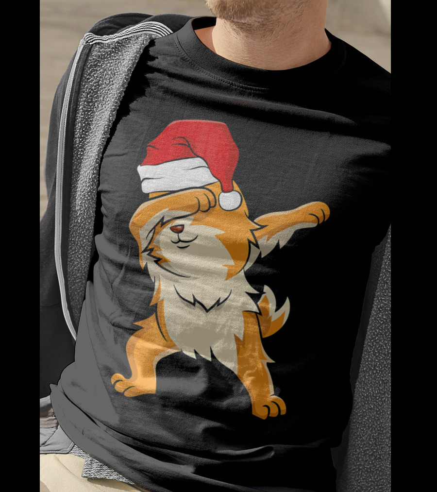 Dabbing Pomeranian With Santa Hat T-Shirt