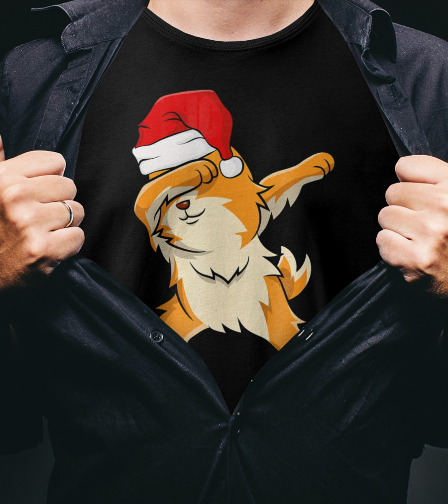 Dabbing Pomeranian With Santa Hat T-Shirt