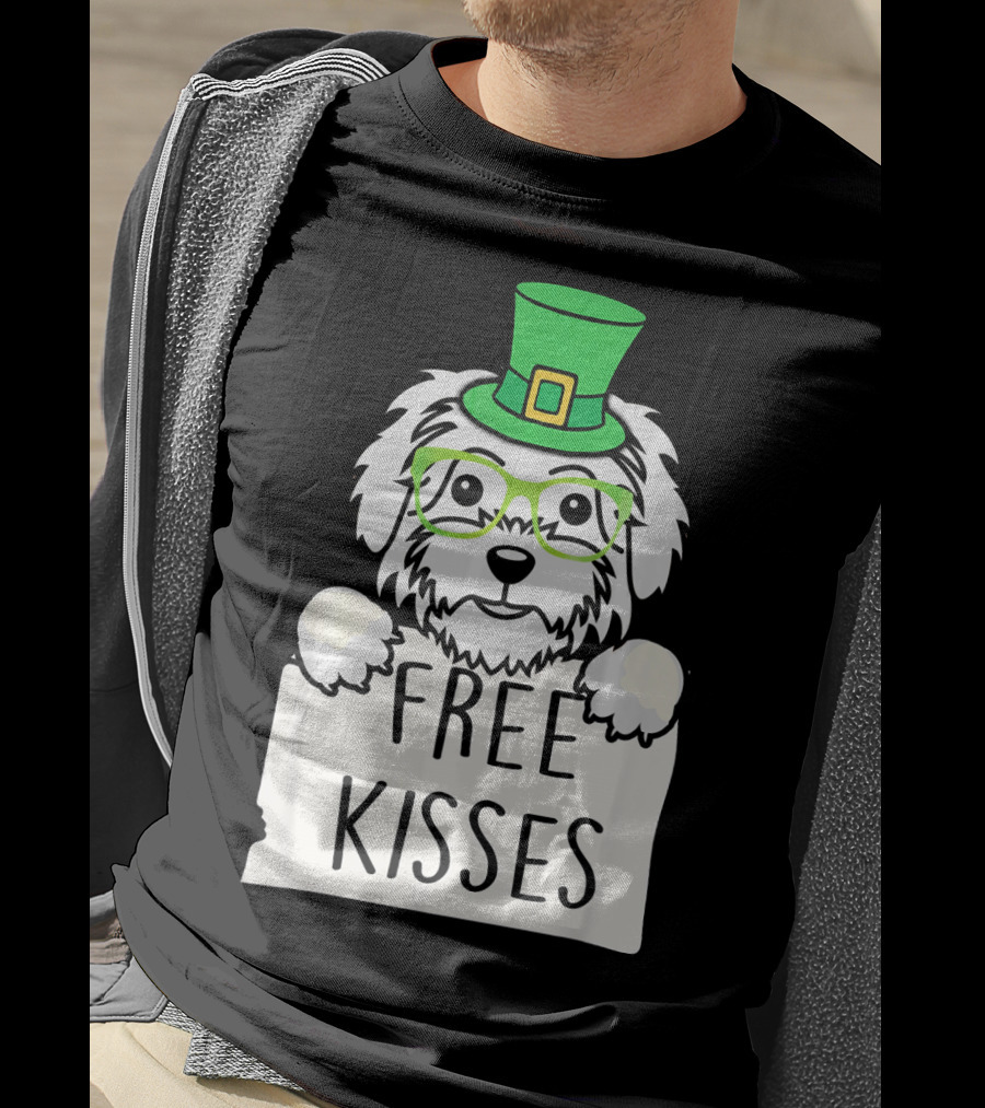 Free Kisses Maltese Dog With Green Leprechaun Hat St Patricks T-Shirt